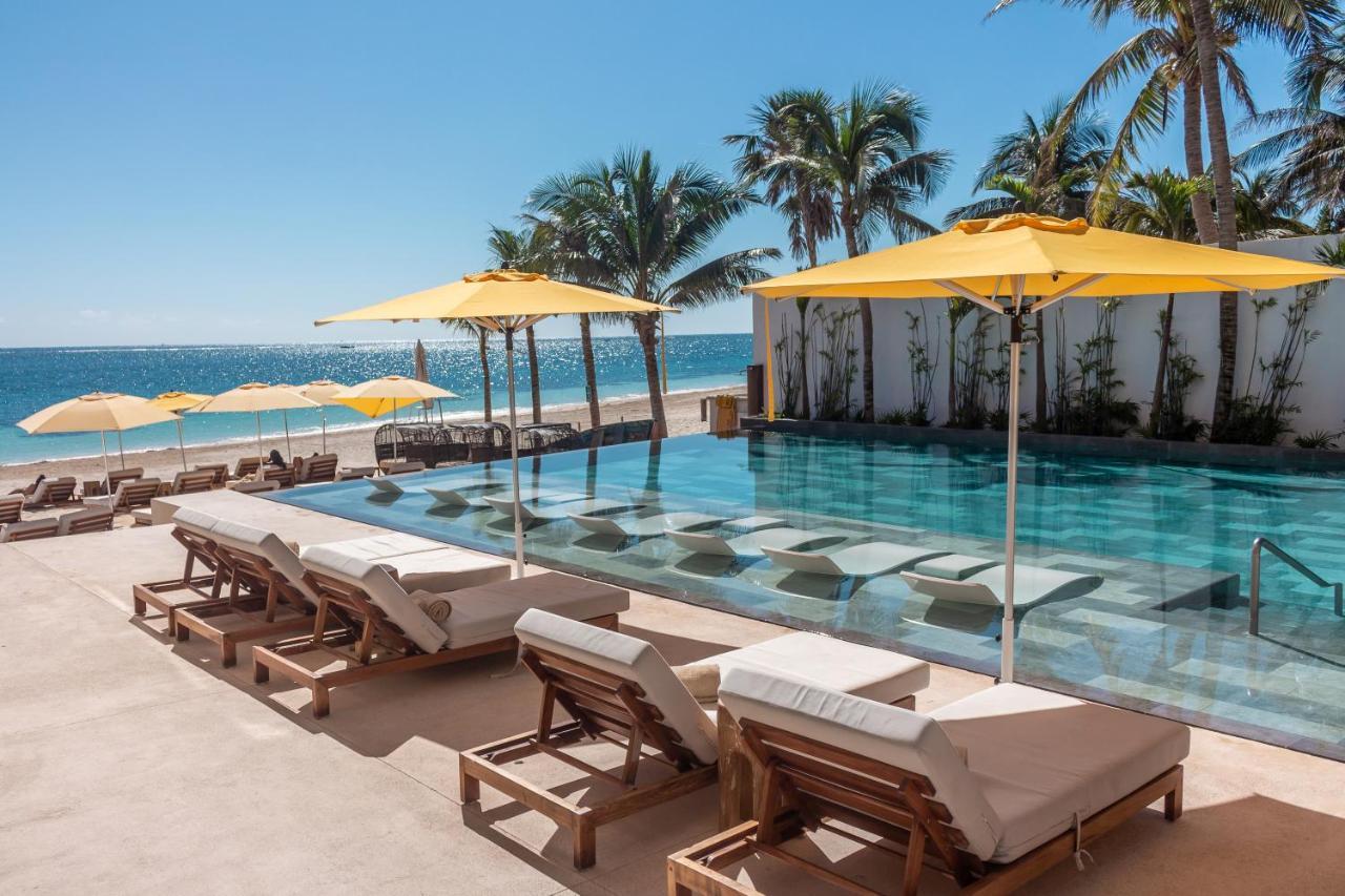 Hotel The Fives Oceanfront Puerto Morelos Exterior foto